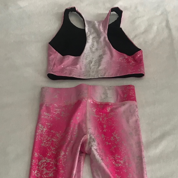 Terez bra & leggings - Picture 2 of 4